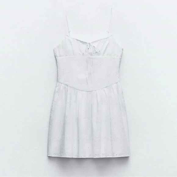 ZARA EMBROIDERED WHITE DRESS WITH BOWS - Picture 4 of 7
